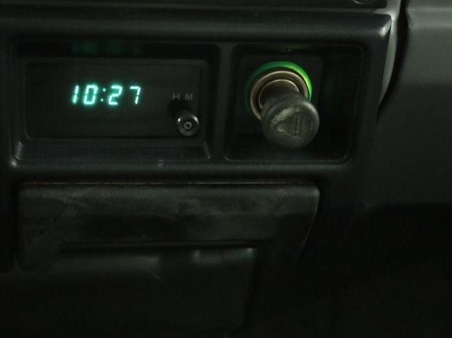 Toyota Land Cruiser HZJ79 - 4.2 6 cilinder