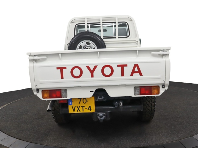 Toyota Land Cruiser HZJ79 - 4.2 6 cilinder