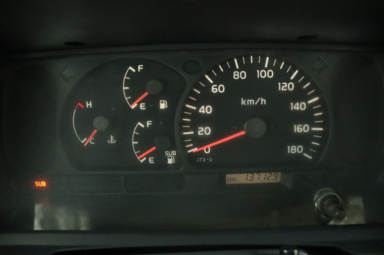 Toyota Land Cruiser HZJ79 - 4.2 6 cilinder 6