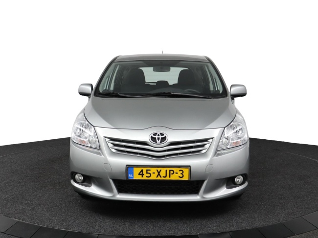 Toyota Verso - 1.8 VVT-i Aspiration