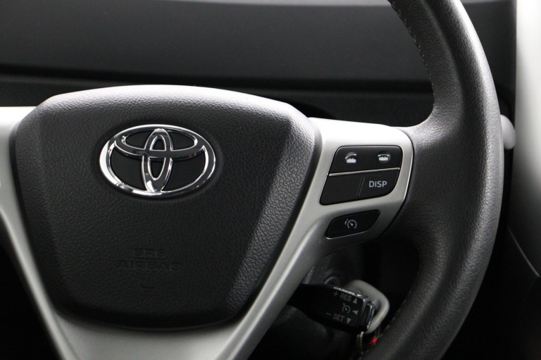 Toyota Verso - 1.8 VVT-i Aspiration 21