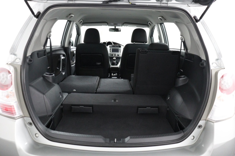 Toyota Verso - 1.8 VVT-i Aspiration 25