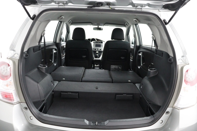 Toyota Verso - 1.8 VVT-i Aspiration 26