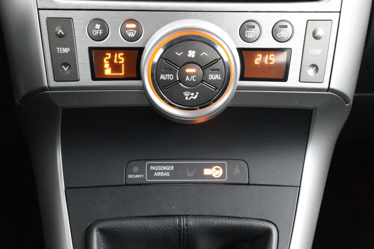 Toyota Verso - 1.8 VVT-i Aspiration 7