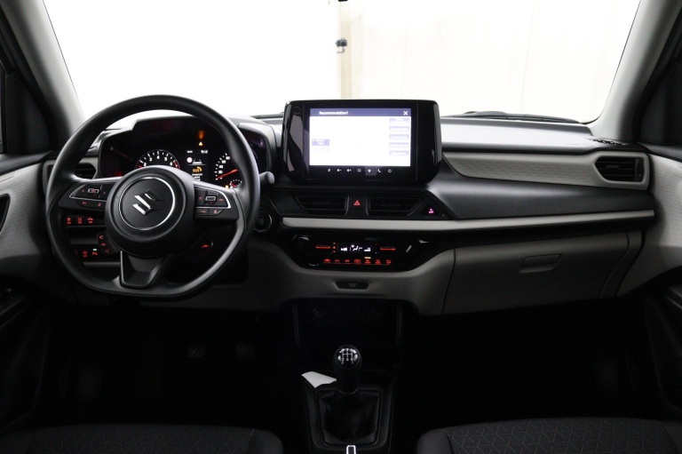 Suzuki Swift - 1.2 Comfort Smart Hybrid 11