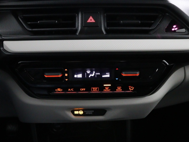 Suzuki Swift - 1.2 Comfort Smart Hybrid