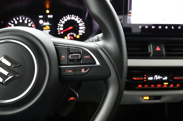 Suzuki Swift - 1.2 Comfort Smart Hybrid 19