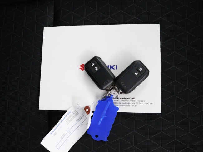 Suzuki Swift - 1.2 Comfort Smart Hybrid