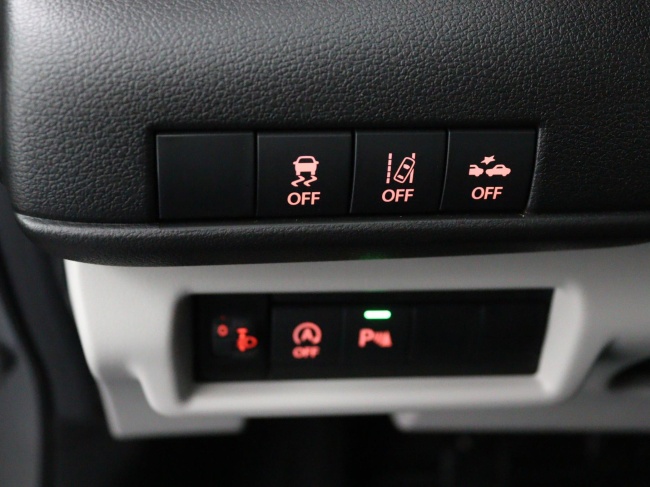 Suzuki Swift - 1.2 Comfort Smart Hybrid