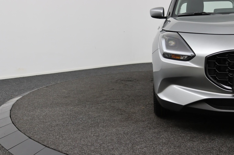 Suzuki Swift - 1.2 Comfort Smart Hybrid 33