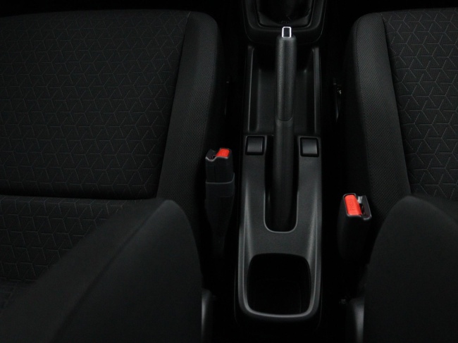 Suzuki Swift - 1.2 Comfort Smart Hybrid