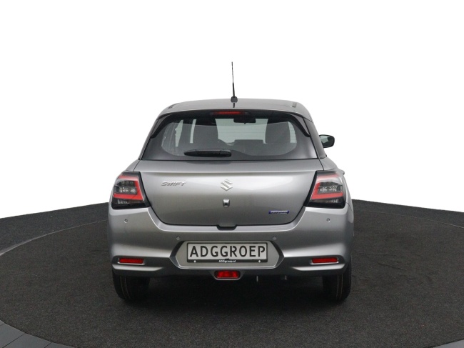 Suzuki Swift - 1.2 Comfort Smart Hybrid