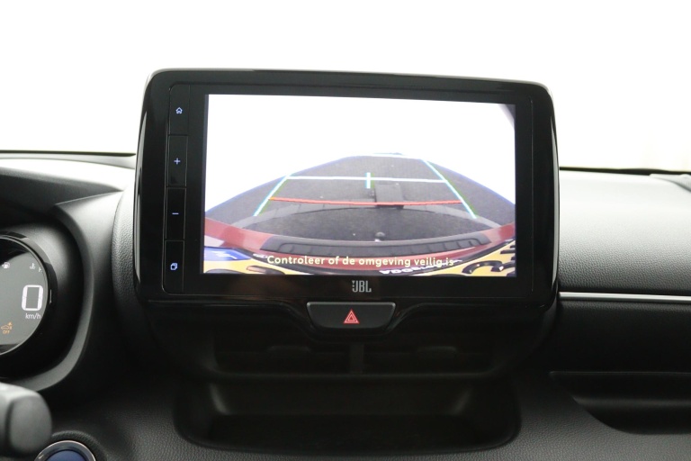 Toyota Yaris - 1.5 Hybrid Executive 16