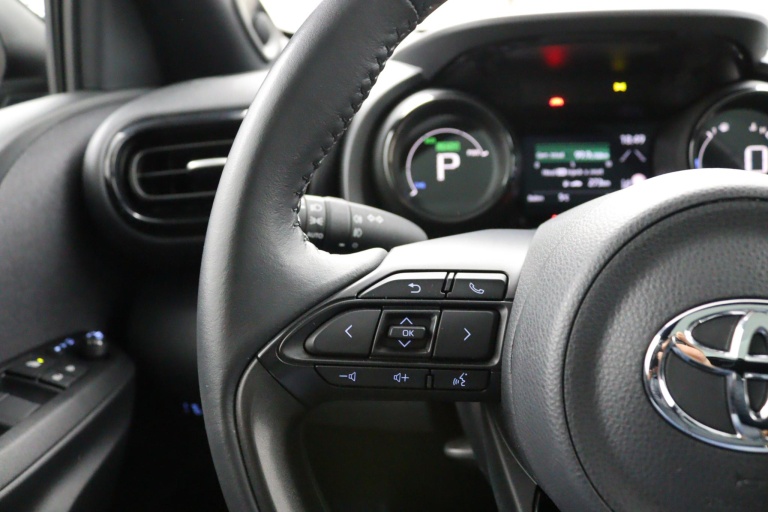 Toyota Yaris - 1.5 Hybrid Executive 20