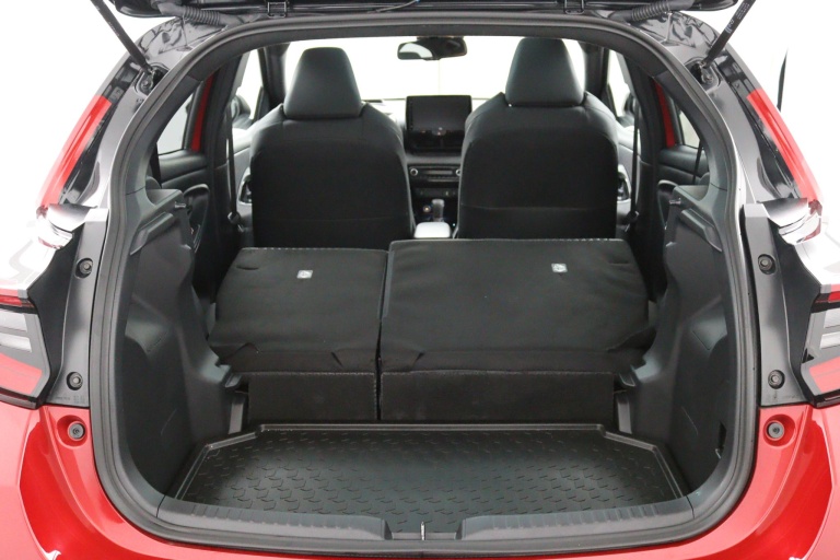 Toyota Yaris - 1.5 Hybrid Executive 31