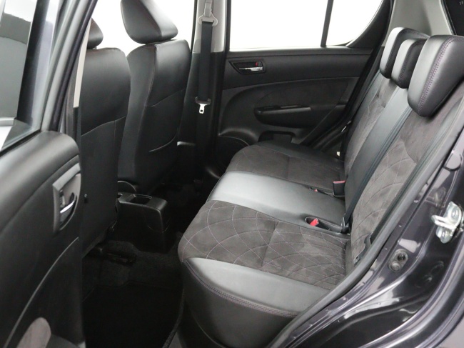 Suzuki Swift - 1.2 Style EASSS