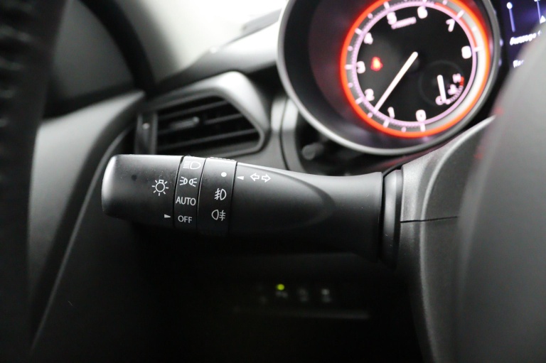 Suzuki Swift - 1.2 Select Smart Hybrid 20