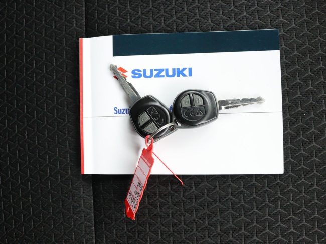 Suzuki Swift - 1.2 Select Smart Hybrid