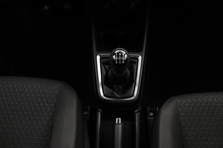 Suzuki Swift - 1.2 Select Smart Hybrid 26