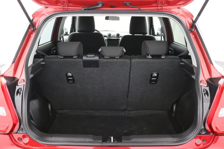 Suzuki Swift - 1.2 Select Smart Hybrid 29