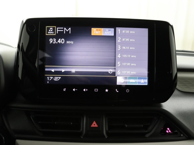 Suzuki Swift - 1.2 Comfort Smart Hybrid