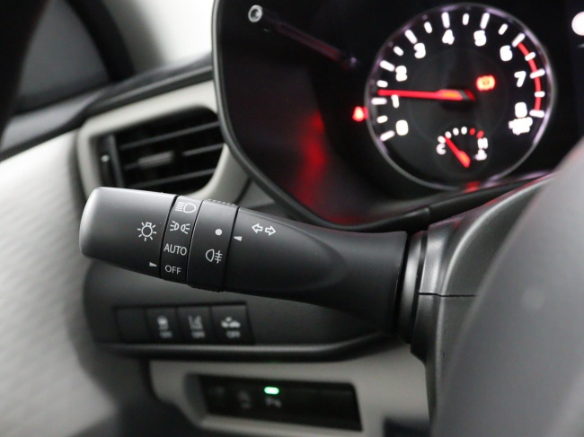 Suzuki Swift - 1.2 Comfort Smart Hybrid