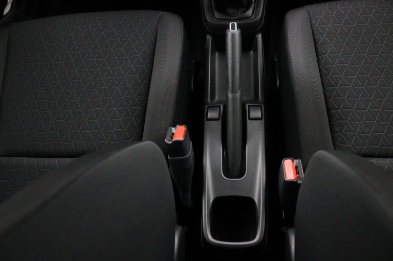 Suzuki Swift - 1.2 Comfort Smart Hybrid 26