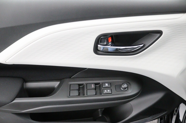 Suzuki Swift - 1.2 Comfort Smart Hybrid 30