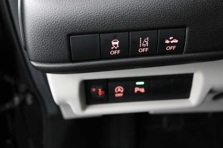 Suzuki Swift - 1.2 Comfort Smart Hybrid 31