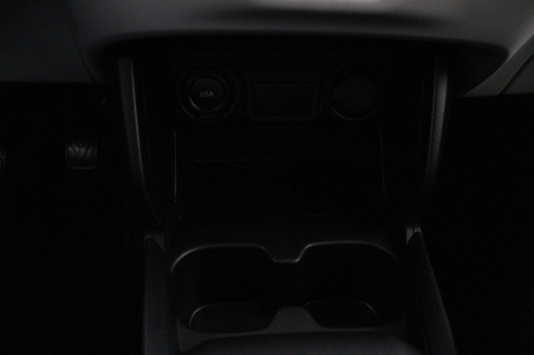 Suzuki Swift - 1.2 Comfort Smart Hybrid 37