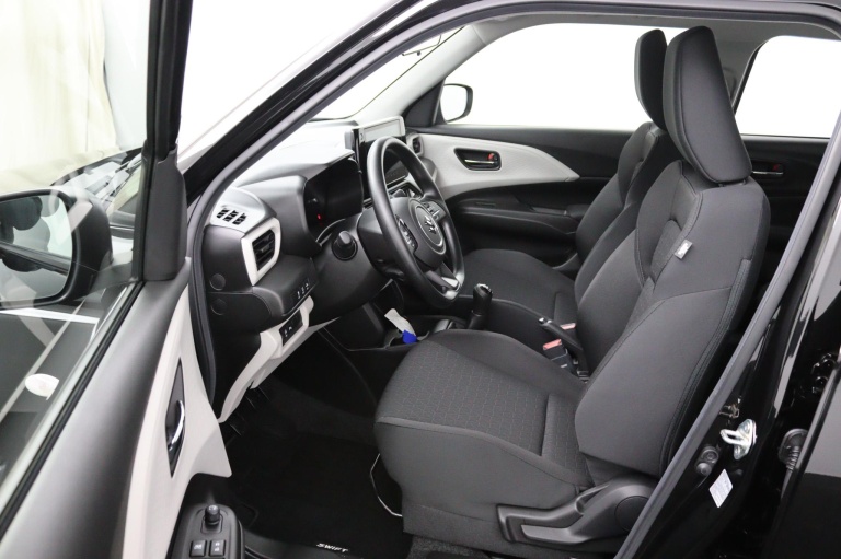 Suzuki Swift - 1.2 Comfort Smart Hybrid 9