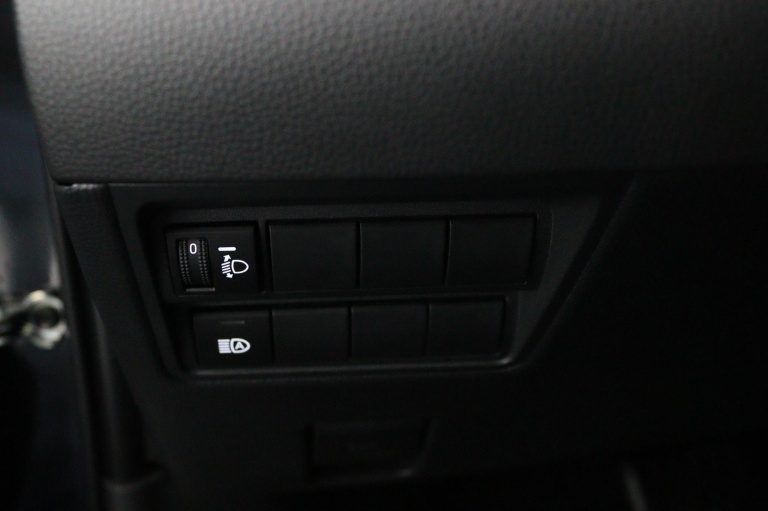 Toyota Yaris - 1.5 Hybrid 115 Comfort 28