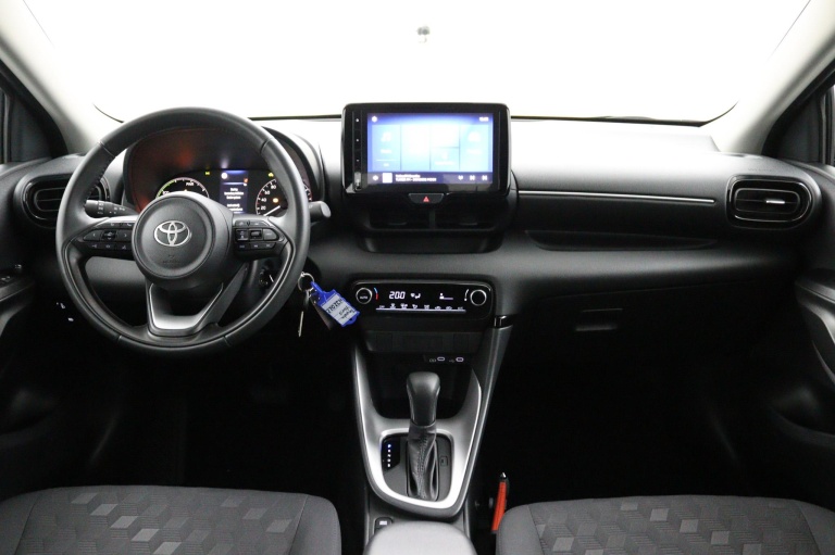 Toyota Yaris - 1.5 Hybrid 115 Comfort 9