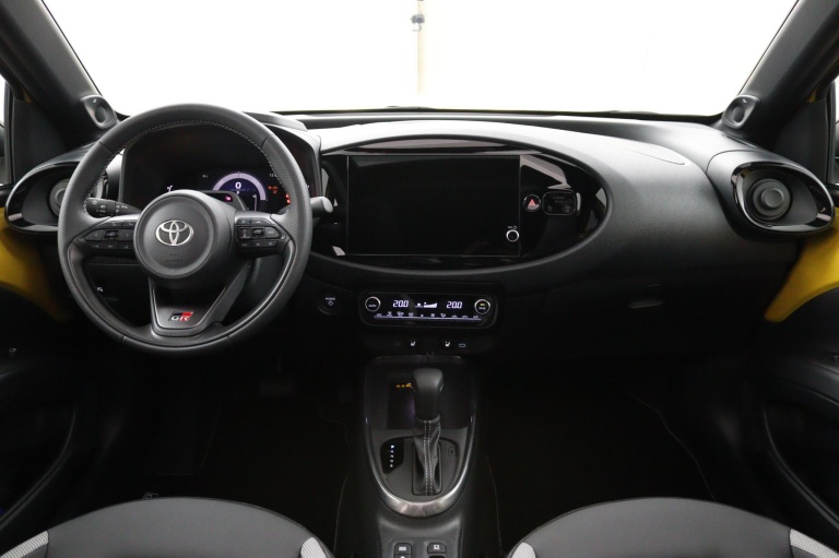 Toyota Aygo X - Hybrid 115 GR Sport 11