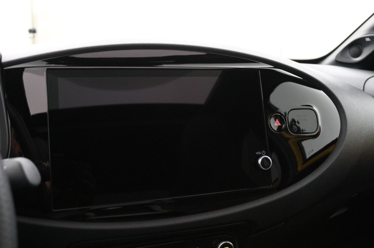 Toyota Aygo X - Hybrid 115 GR Sport 15