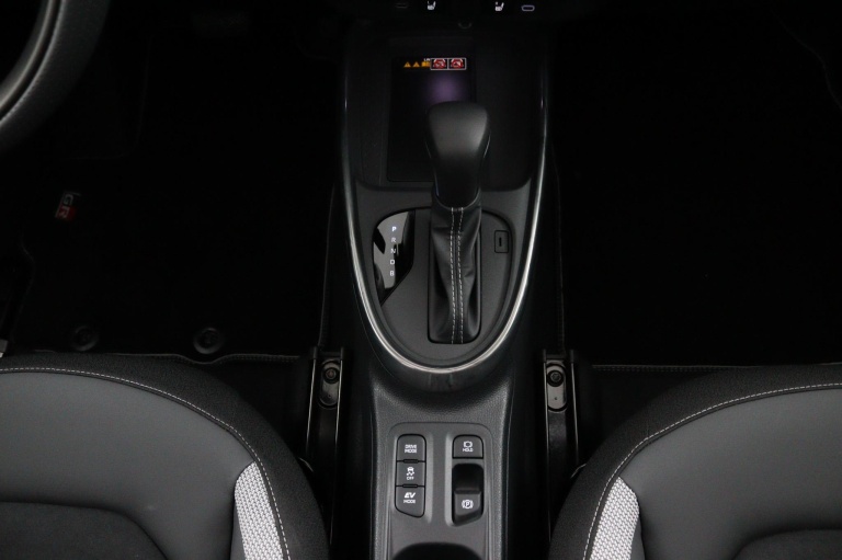 Toyota Aygo X - Hybrid 115 GR Sport 19