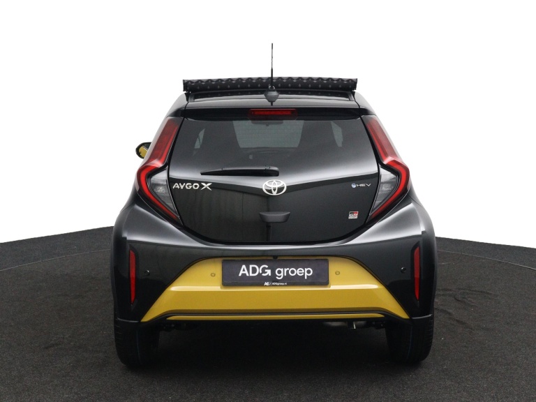 Toyota Aygo X - Hybrid 115 GR Sport 8