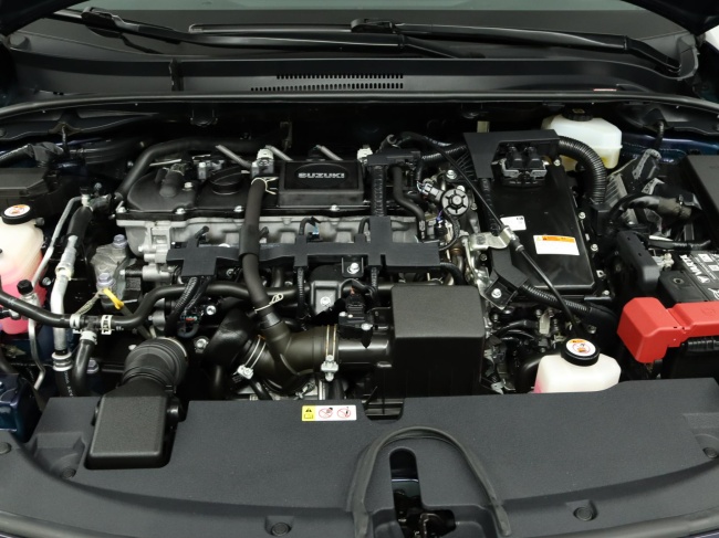 Suzuki Swace - 1.8 Hybrid Select