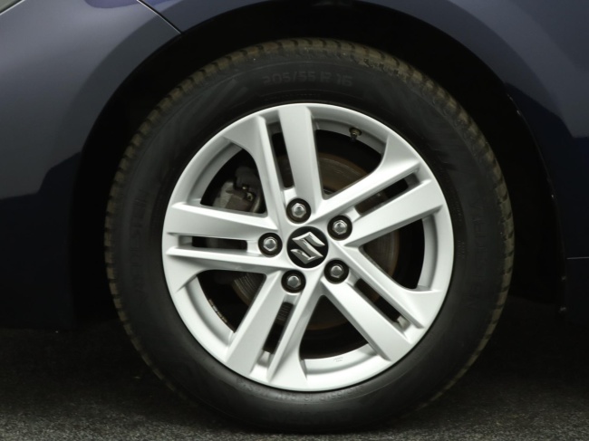 Suzuki Swace - 1.8 Hybrid Select