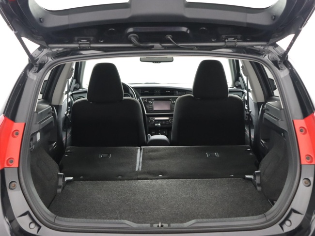 Toyota Auris - 1.6 Dynamic