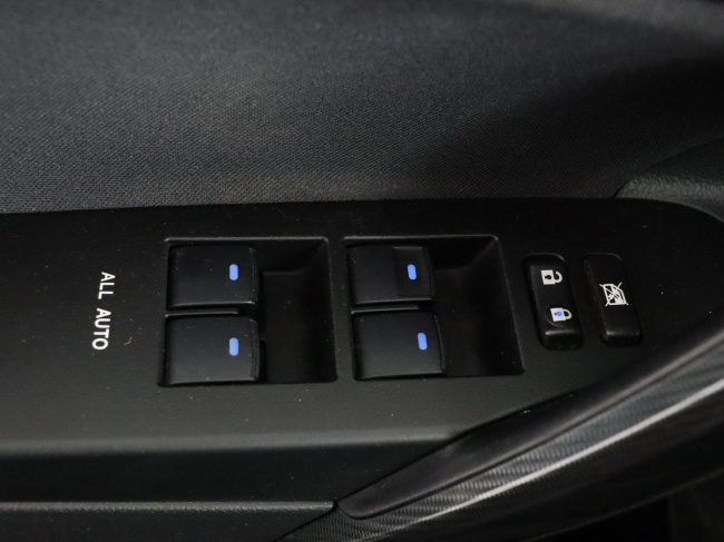 Toyota Auris - 1.6 Dynamic