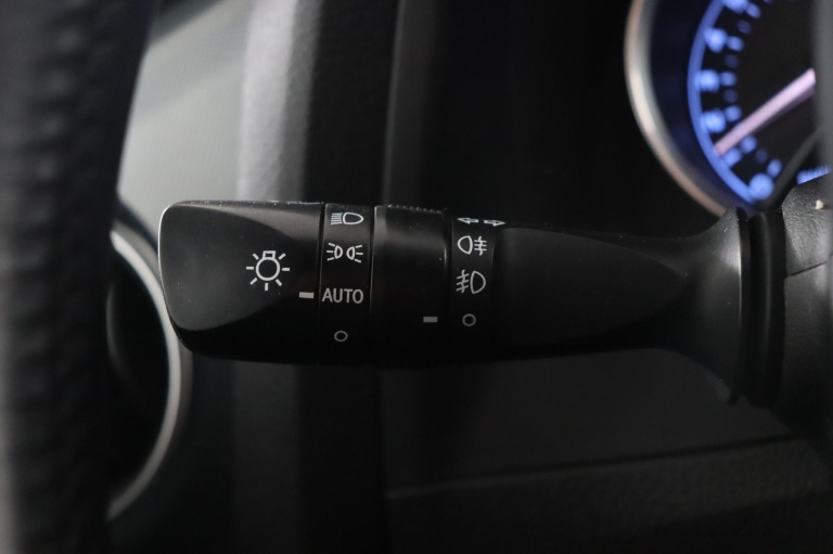 Toyota Auris - 1.6 Dynamic 30