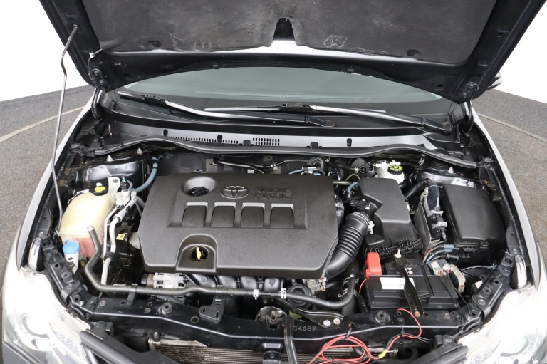 Toyota Auris - 1.6 Dynamic 32