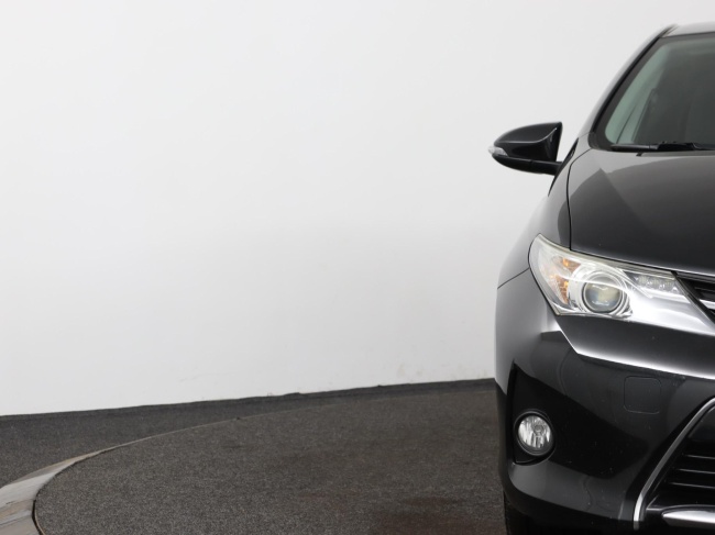 Toyota Auris - 1.6 Dynamic