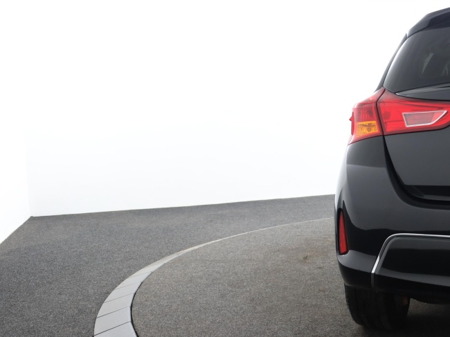 Toyota Auris - 1.6 Dynamic