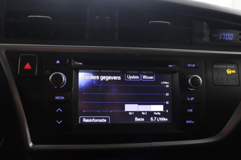 Toyota Auris - 1.6 Dynamic 46