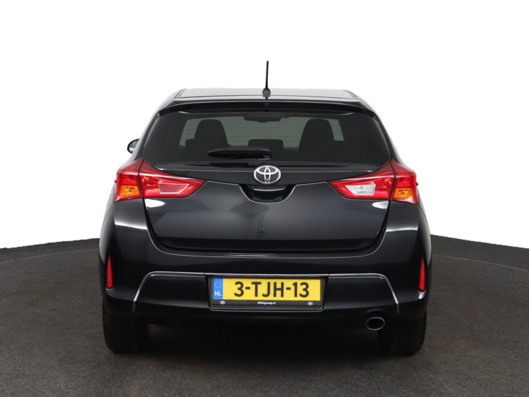 Toyota Auris - 1.6 Dynamic 53