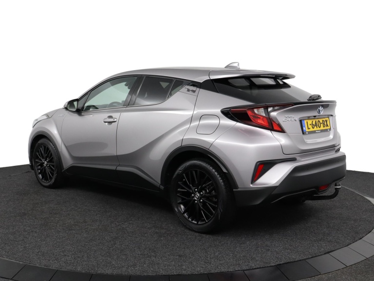 Toyota C-HR - 1.8 Hybrid Business Plus 12