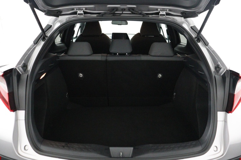 Toyota C-HR - 1.8 Hybrid Business Plus 23