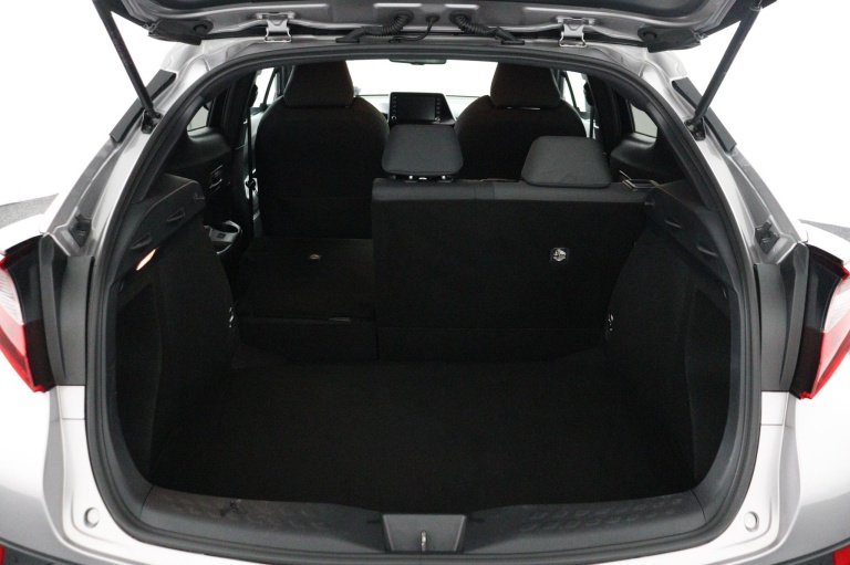 Toyota C-HR - 1.8 Hybrid Business Plus 26